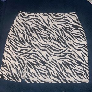 Women’s Zebra Print Skirt